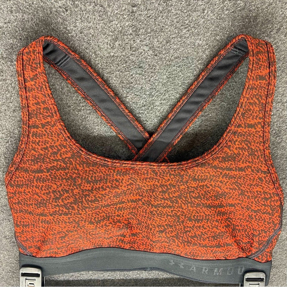 Under Armour Sports Bra Compression Black Red Cross Cross Back Size Medium
